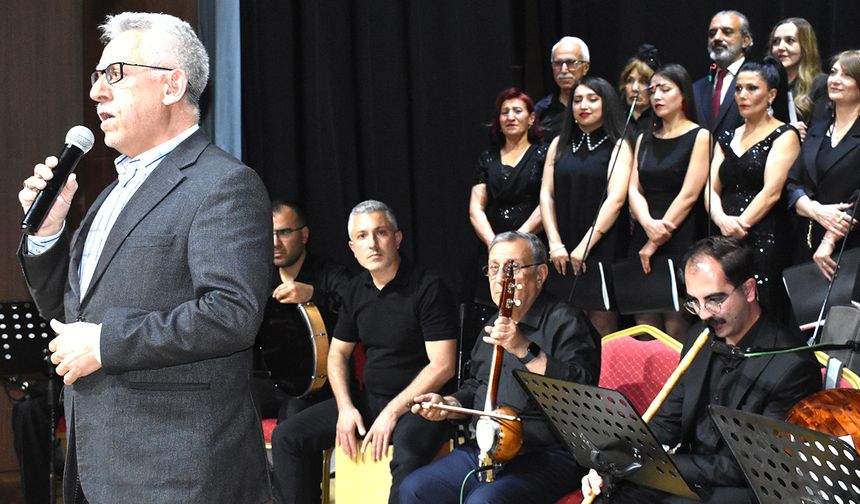 Türkü Gecesinde Buluştular