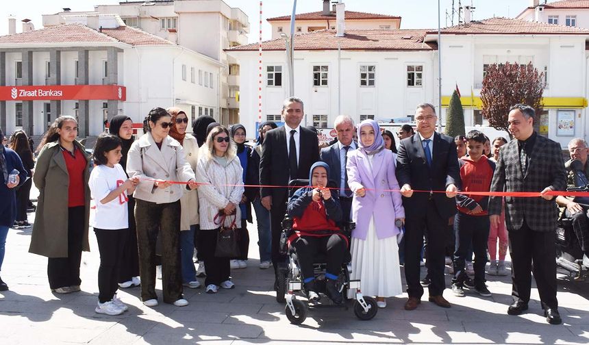 Yozgat’ta Yoğun Katılımla İlk Kez İngilizce Şenliği Düzenledi!