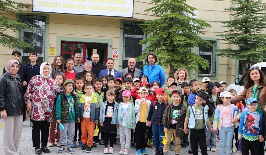 Fidanlar Toprakla Buluştu
