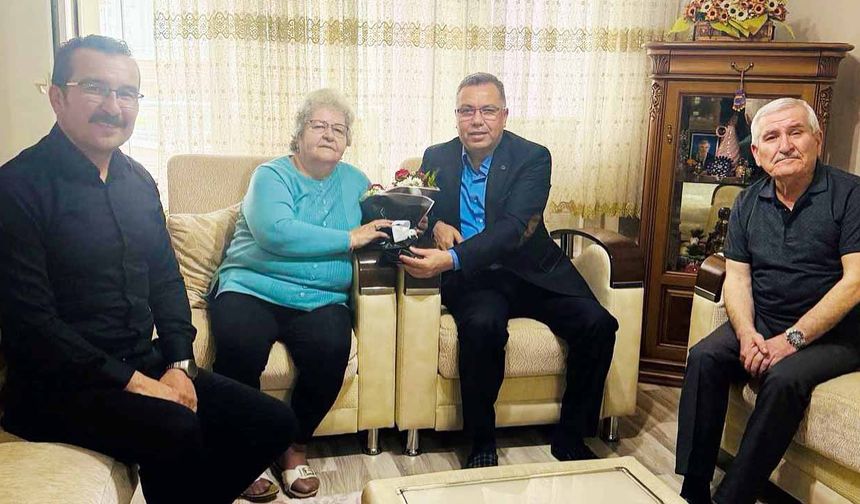 Yozgat’ta Emekli Öğretmene Anneler Günü Sürprizi: İl Müdürü Altınkaynak’tan Anlamlı Ziyaret