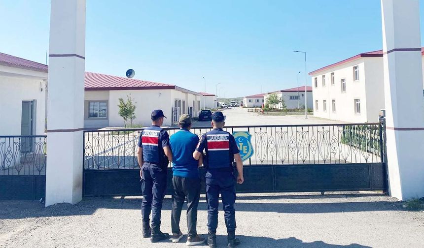 Sorgun’da Suçlulara Geçit Yok: Aranan Şahıs Jandarmadan Kaçamadı!