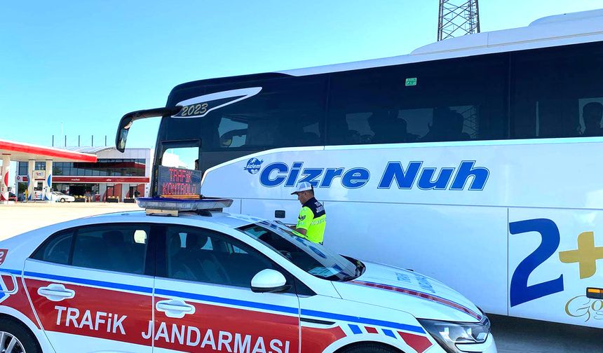 Yozgat’ta Sivil Trafik Jandarması Otobüs Denetimi Gerçekleştirdi