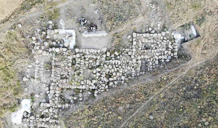 Yozgat'ta yer alıyor. Tam 3 bin 147 Taştan oluşuyor!