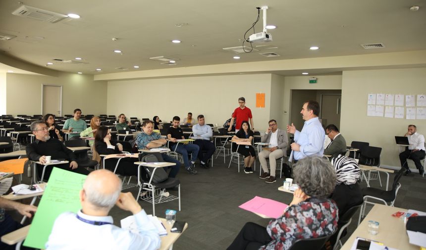 Yozgatlı Böyükata Esenyurt'ta Eğitim verdi