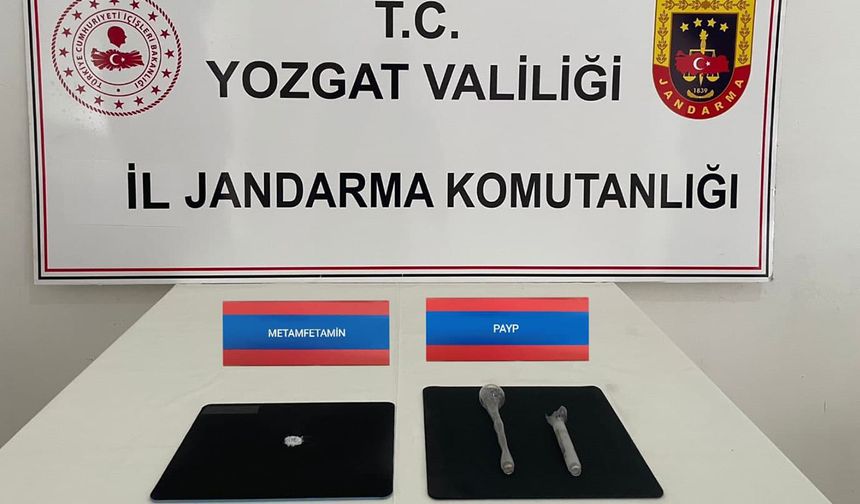 Yozgat’ta Uyuşturucu Operasyonu: Otobüs Yolcusunun Üzerinden Metamfetamin Çıktı