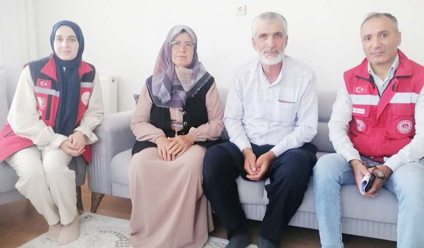 Gönüllere Dokundular