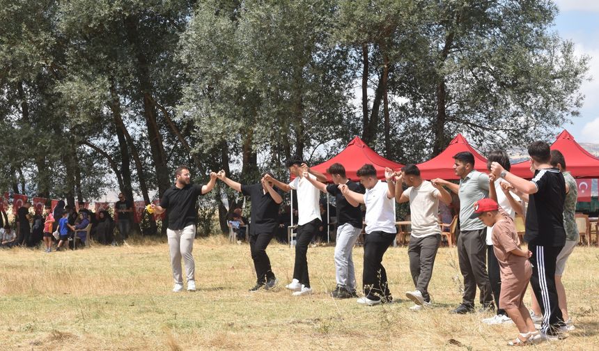 Festival havasında şenlik