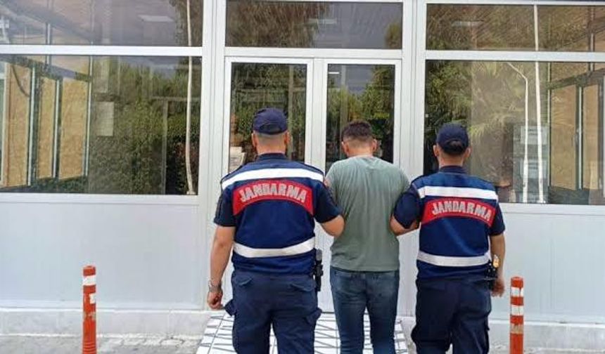 Jandarma Aranan Şahısları Yakaladı