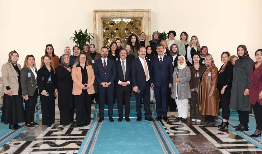 TBMM’de AK Parti Kadın Kolları Zirvesi: Yozgat Heyeti Buluştu