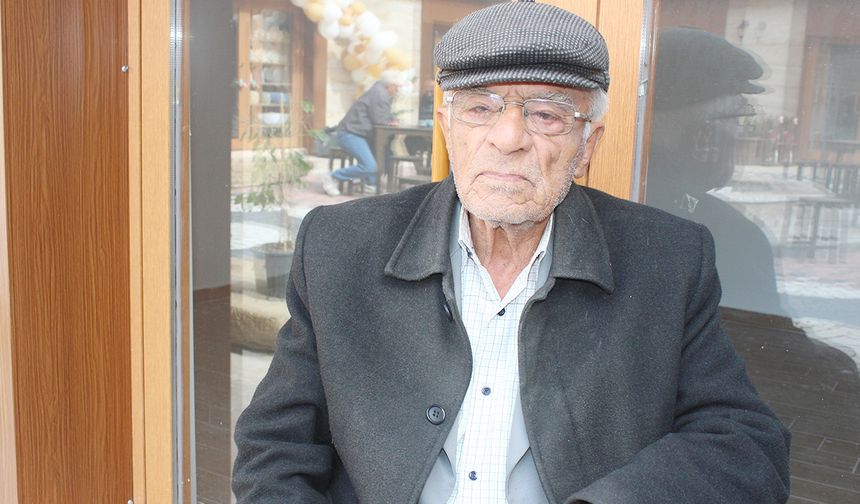 Yozgat’ın Belleğini Tuvale Taşıyan Usta: Ressam İsmail Bağcı Şehrin Tarihini Resimleriyle Yaşatıyor