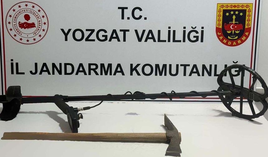 Çekerek’te Tarihi Eser Ararken Jandarmaya Yakalandı!