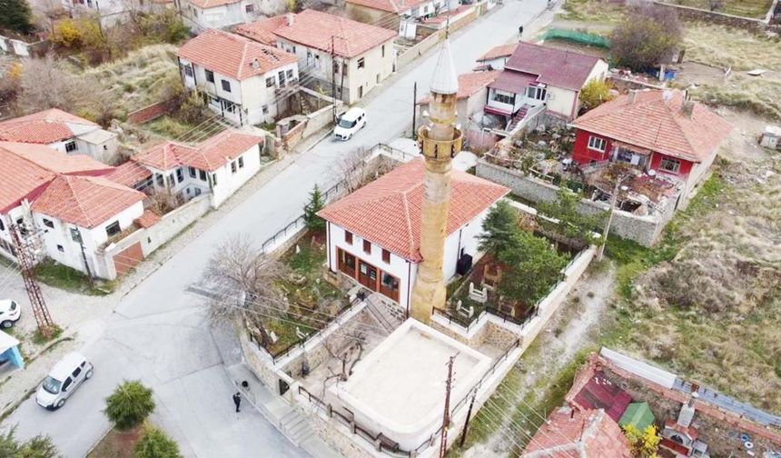 Yozgat’ta 19. Yüzyıldan Miras: Tekke Arapdede Camisine Yoğun İlgi!
