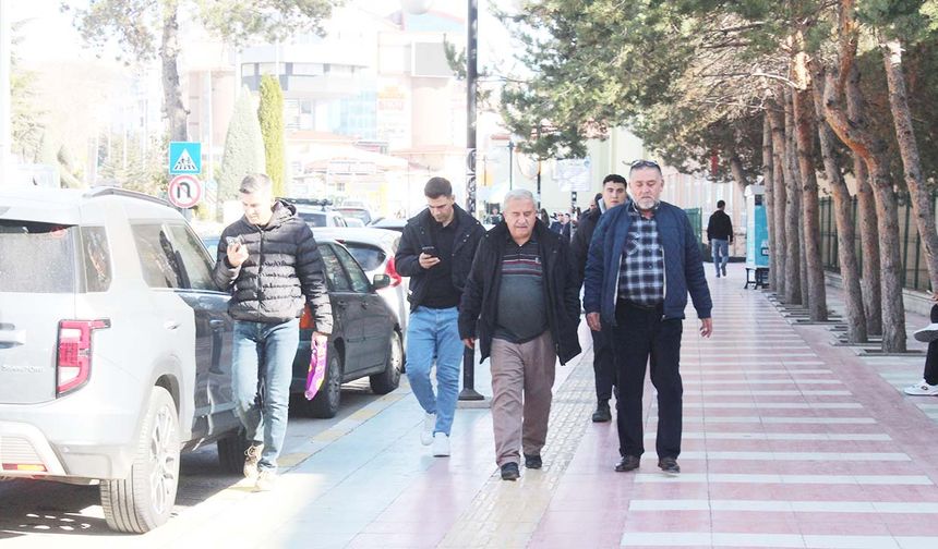 Yozgat’ta Sürücüler ve Vatandaşlar Dikkat: Soğuk ve Puslu Hava Bekleniyor