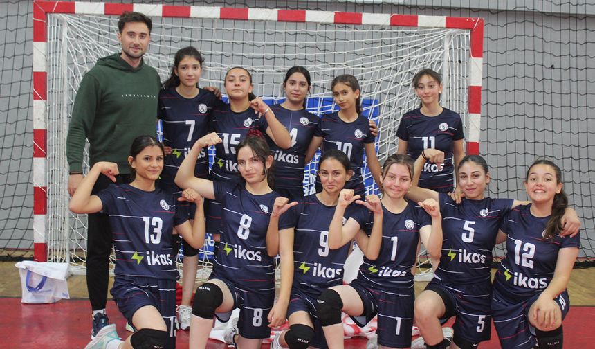 Yozgat'ta Salonu Olmayan İlçeden Şampiyon Çıktı