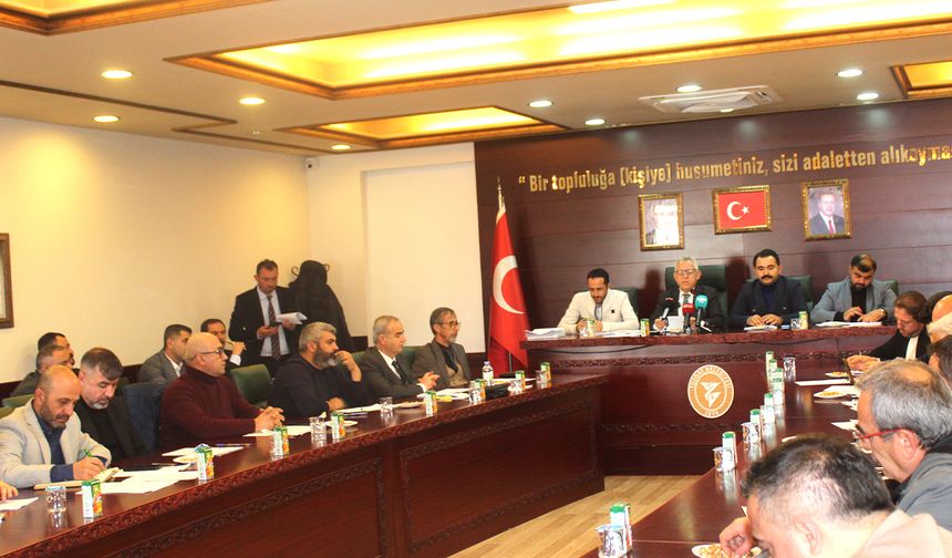 Yozgat Belediye Meclisi’nde Gergin Anlar: Toplantı Tatil Edildi