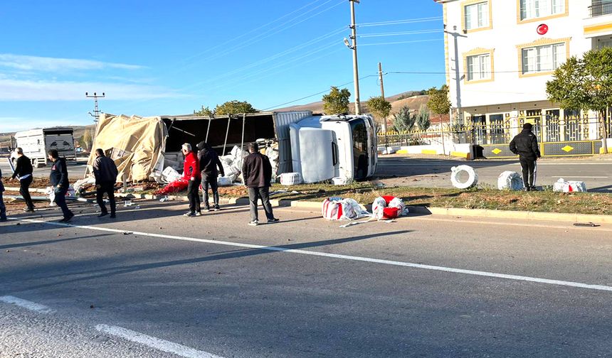 Yozgat Sarıkaya’da Tır Kazası: 1 Kişi Yaralandı