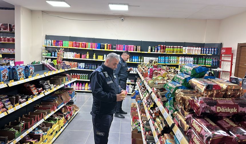 Yozgat Belediyesi Zabıta Ekipleri Yılbaşı Öncesi Eş Zamanlı Denetim Yaptı