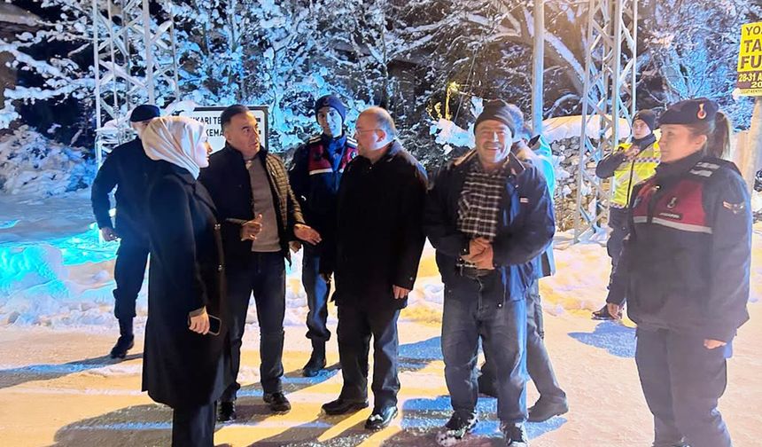 Yozgat’ın kadın kaymakamı sahada: görev başında kutladı