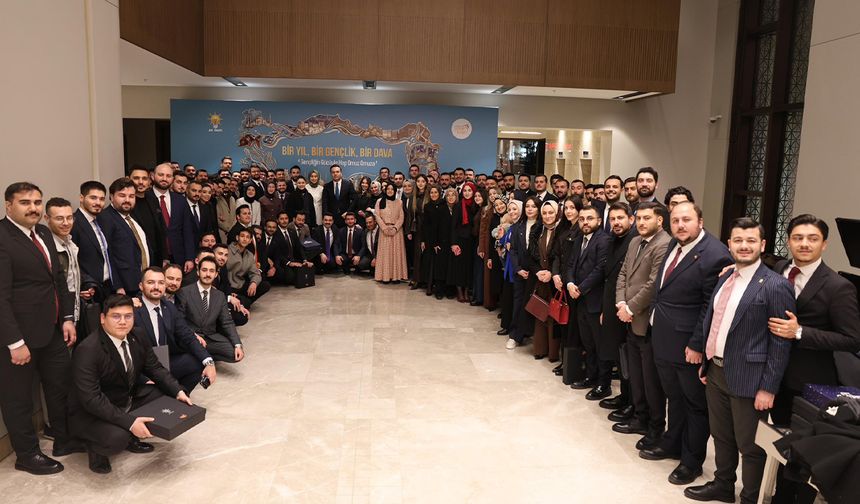 AK Gençlik Yeni Döneme Hazır