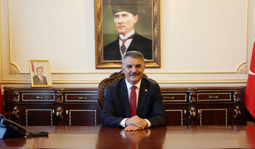 Yozgat Valisi Mehmet Ali Özkan’dan 19 Mayıs Mesajı: Kurtuluş Meşalesi Samsun’dan Tüm Anadolu’ya Yayıldı