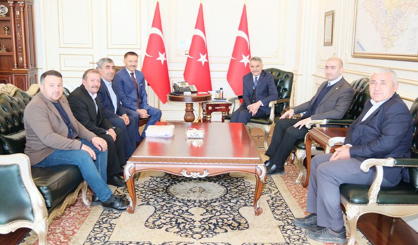 Hizmetleri konuştular..