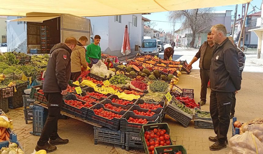 Çandır’da Halk Sağlığı İçin Sıkı Denetim: Zabıta Ekipleri Pazar Yerinde!