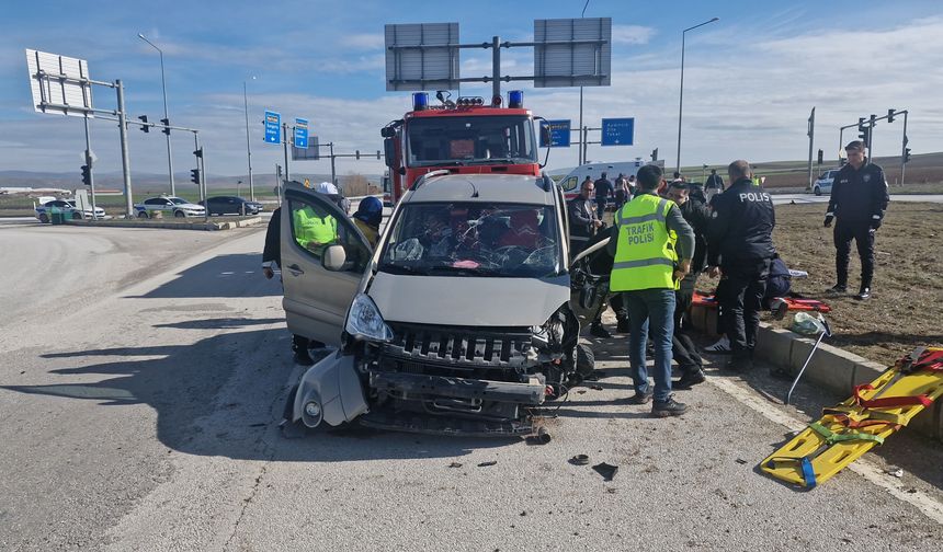 Takla atarak durabildi