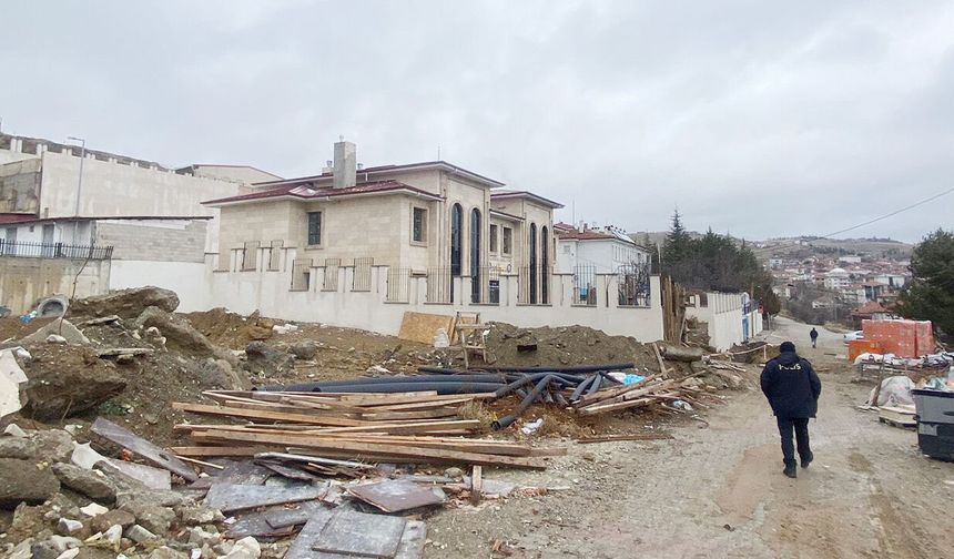 Çekerek’e Modern Hizmet Binası: İlçe Emniyet Müdürlüğü İnşaatı Hızla Yükseliyor