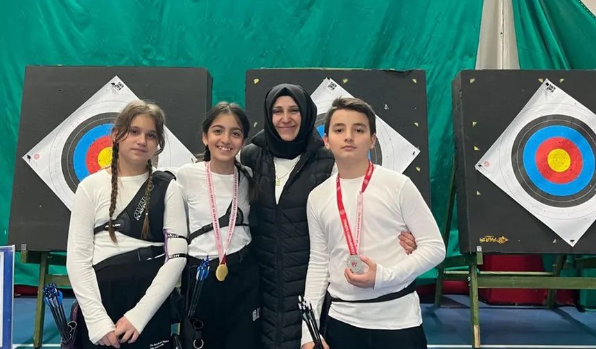 Okullarını Gururlandırdılar