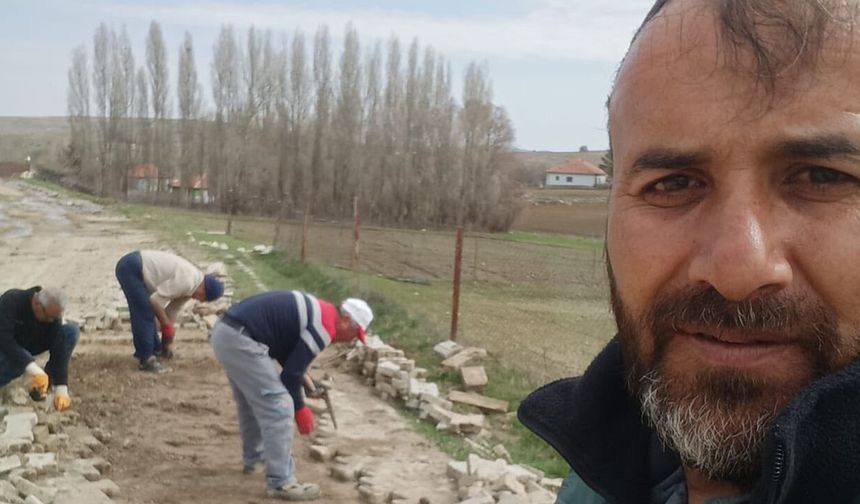 Konuklar Belediyesi Yıpranan Yollara Neşter Vurdu