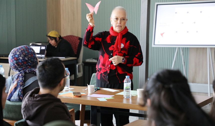 Storigami ile Tanışma: Yozgat Bozok Üniversitesi’nde Hikaye ve Origami Buluştu