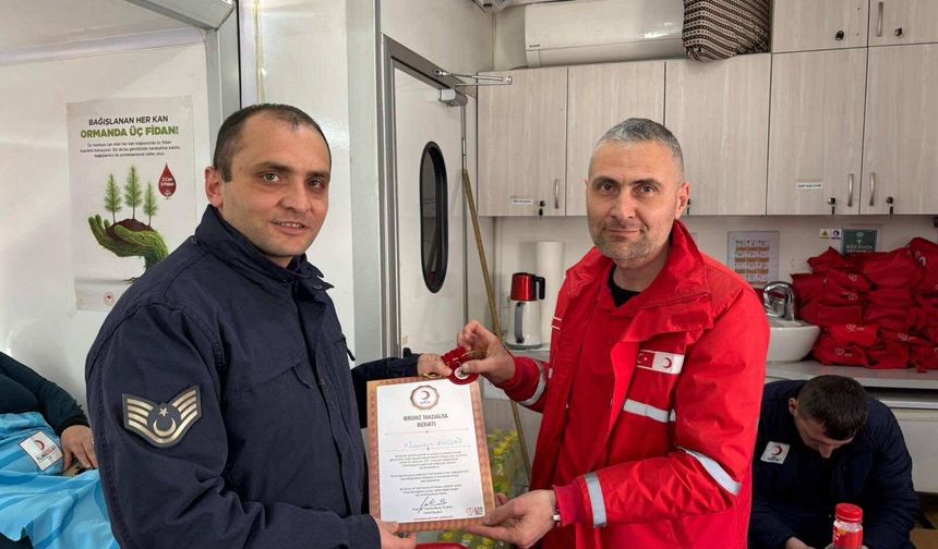 Yozgat’ta Jandarmadan Örnek Davranış! Kan Bağışına Yoğun Katılım