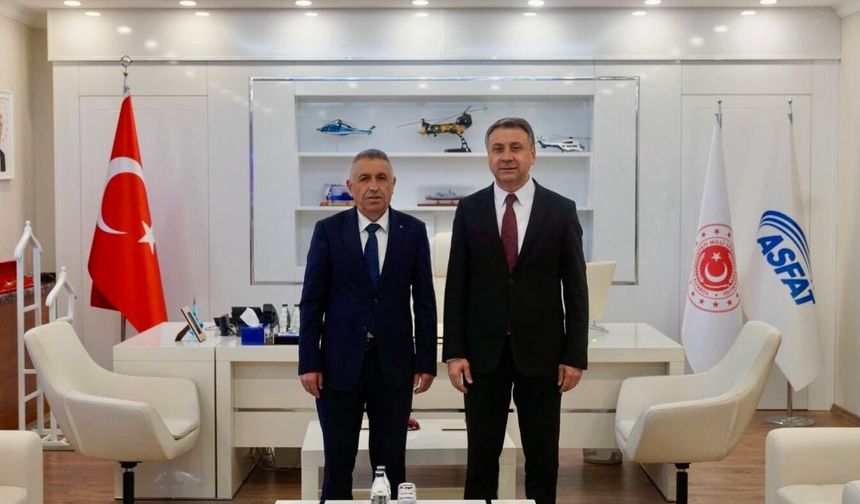 Şefaatli Belediye Başkanı Zeki Bozkurt’tan ASFAT’a Ziyaret: Savunma Sanayiinde Güncel Gelişmeler Masaya Yatırıldı