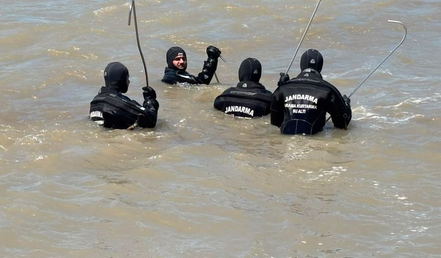 Umutlu Bekleyiş sürüyor