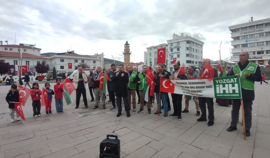 Gazze Yalnız Değildir