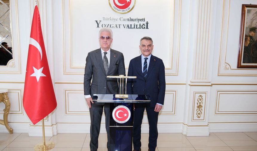 Türkiye’nin tanıdığı ünlü isim Yozgat’a geldi: Vali Mehmet Ali Özkan’ı ziyaret etti!