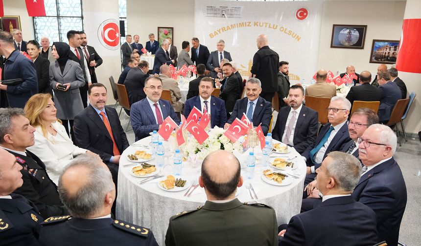 Yozgat’ta bayramlaştılar