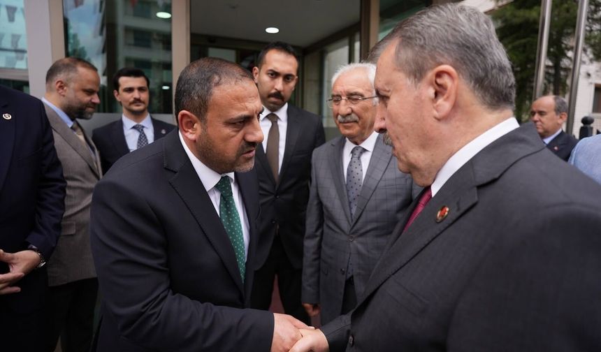 Çiçekdağı Belediye Başkanı Hasan Hakanoğlu’ndan BBP Lideri Mustafa Destici’ye Taziye Ziyareti