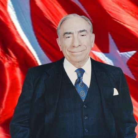 Türk Dünyası’nın Bilge Lideri Başbuğ Alparslan Türkiye, vefatının 26’ncı yıl dönümünde dualarla anılıyor.