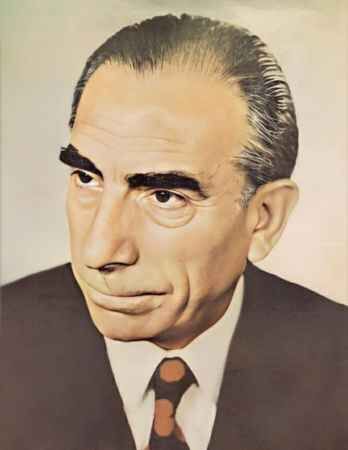 Türk Dünyası’nın Bilge Lideri Başbuğ Alparslan Türkiye, vefatının 26’ncı yıl dönümünde dualarla anılıyor.