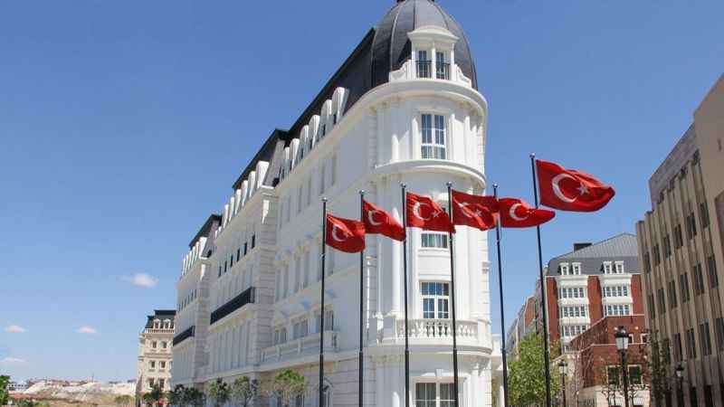 <p><span>Ankara Müzik ve Güzel Sanatlar Üniversitesi ve onun çevresi, Ankara’nın çok yönlü karakterini yansıtan benzersiz bir mekandır. </span></p>