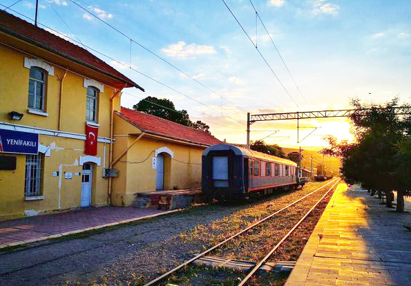 Yenifakılı Tren Garı (3)