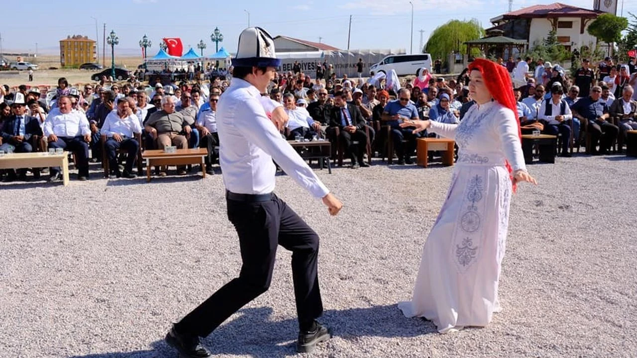 Yozgat’ta Kültürel Etkinliklerin Göz Kamaştıran Dünyası Gelenekten Moderne Bir Yolculuk! (1)