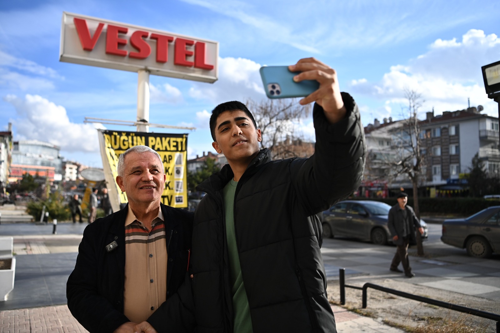 Başkan Şahin, Mamak’ın Nabzını Tutuyor Esnaf Ziyaretleriyle Yeni Vizyon! (3)