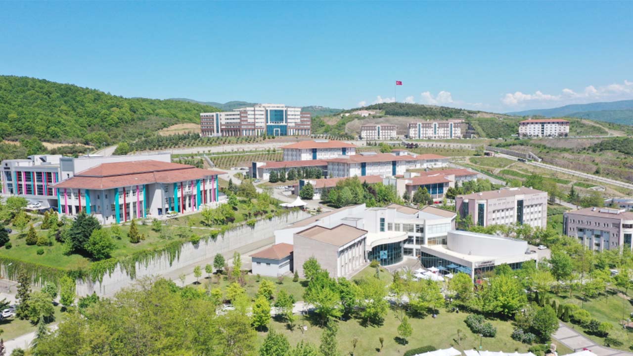 Düzce Üniversitesi (1)