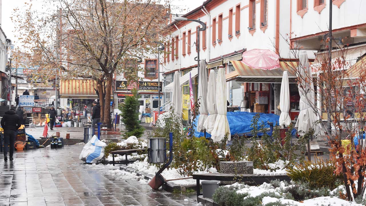 Sarraflar Caddesi Un Pazarı (10)