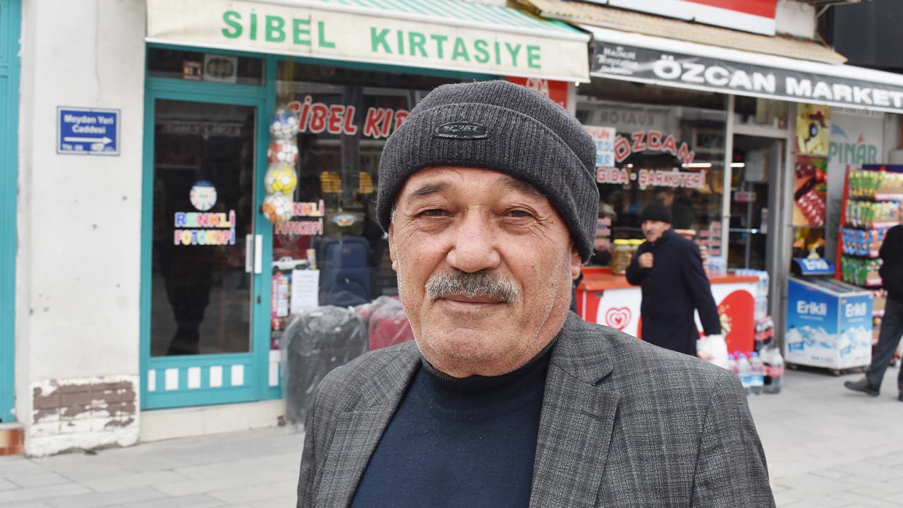 Vedat Türker