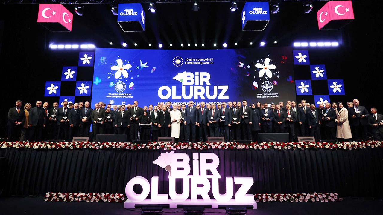 Akgül (2)