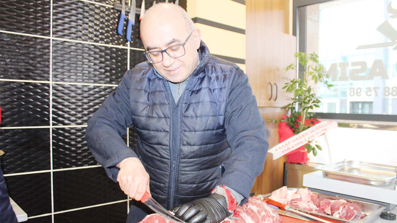 Asım Korkmaz Kasap (2)