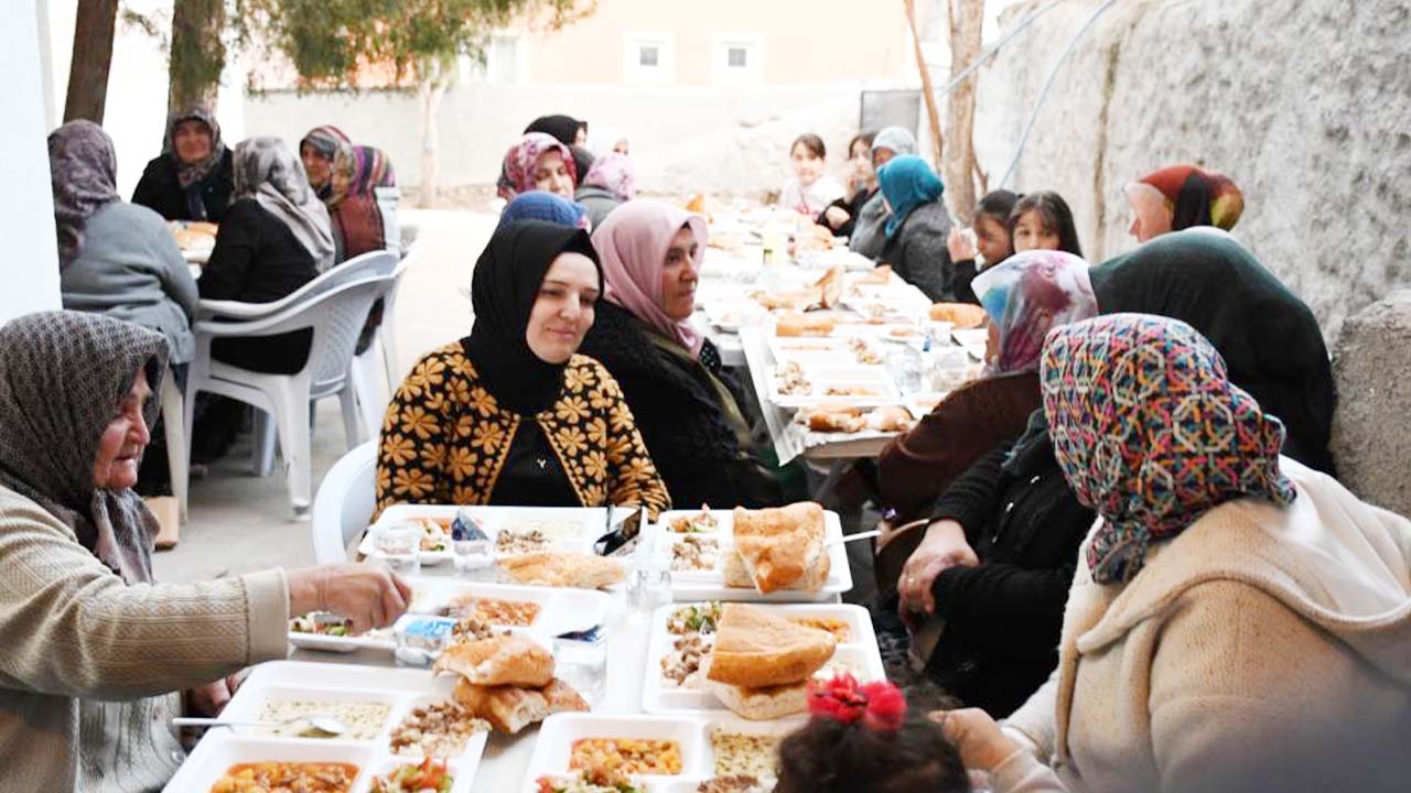Çevre Köy Iftar (6)